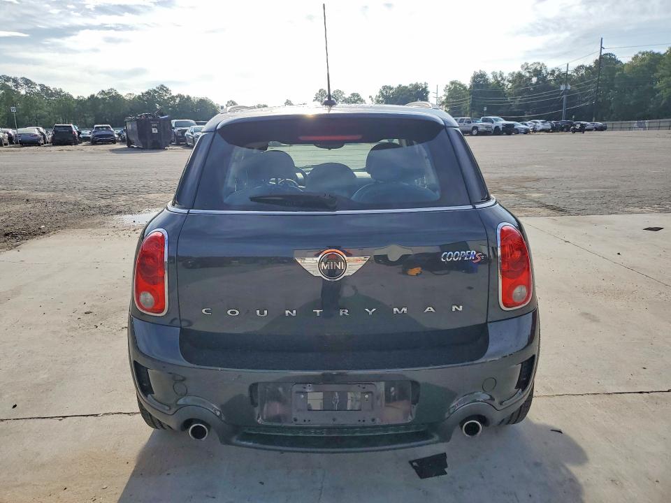 2014 Mini Cooper VIN WMWZC3C50EWP51785 COPART salvage auction — WATER/FLOOD, Ga - Cert Of Title-Flood Salvage, sold $925 on 2026-08-13 (photo 6)