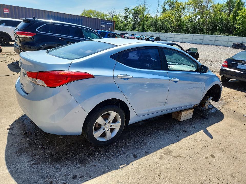 2012 Hyundai Elantra VIN KMHDH4AE7CU322882 COPART salvage auction — FRONT END, Wi - Junked Vehicle Bill Of Sale, sold $325 on 2026-07-20 (photo 3)