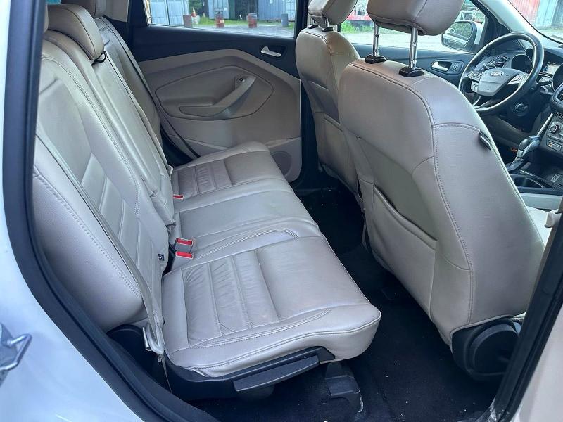2018 Ford Escape VIN 1FMCU9HD0JUA68382 COPART salvage auction — MINOR DENT/SCRATCHES, Ma - Certificate Of Title (P), sold $1,300 on 2026-07-30 (photo 6)