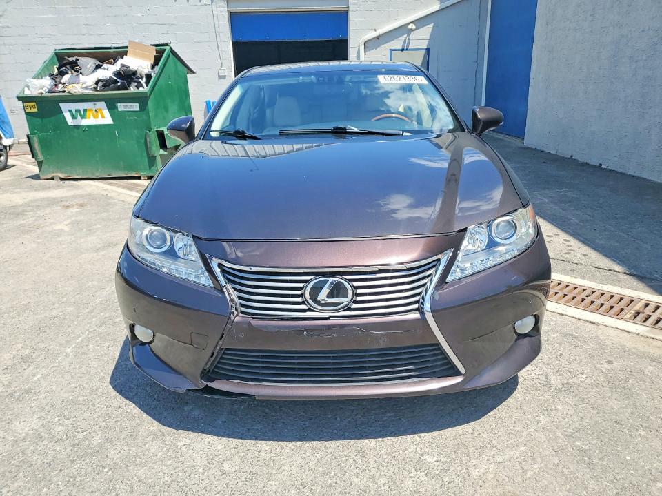 2013 Lexus Es 300h VIN JTHBW1GGXD2004730 COPART salvage auction — MINOR DENT/SCRATCHES, Pa - Cert Of Title, sold $2,250 on 2026-07-31 (photo 5)
