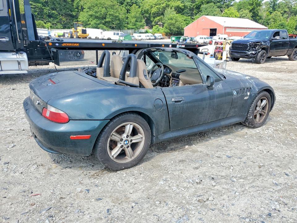 2000 BMW Z3 VIN WBACH9343YLF89676 COPART salvage auction — BURN, MA - CERT OF TITLE-RECONSTRCTD COLL, sold $350 on 2026-08-06 (photo 3)