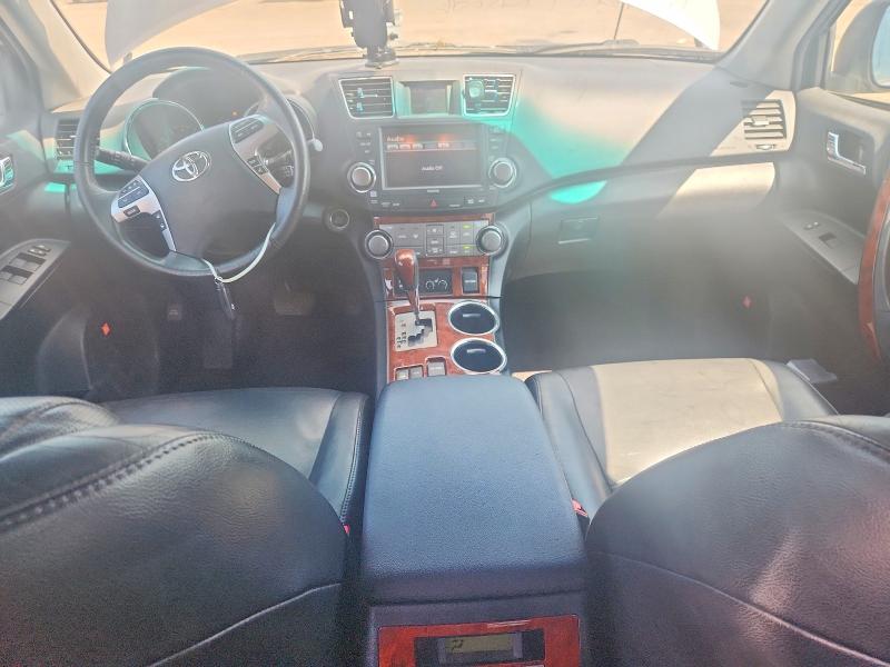2012 Toyota Highlander VIN 5TDDK3EH7CS170059 COPART salvage auction — FRONT END, CT - CERT OF TITLE-SALVAGE, sold $825 on 2026-07-24 (photo 8)