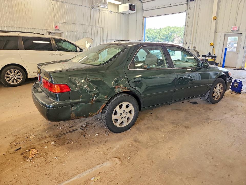 2000 Toyota Camry VIN JT2BG22K1Y0491200 COPART salvage auction — HAIL, MN - CERTIFICATE OF TITLE, sold $750 on 2026-07-23 (photo 3)