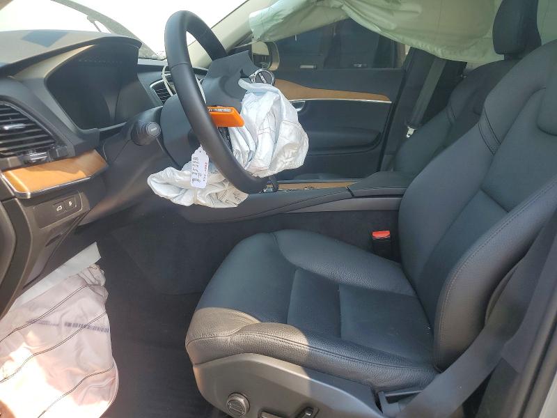 2025 Volvo VIN YV4H60PE3S1303836 COPART salvage auction — FRONT END, CO - PUBLIC - SALVAGE TITLE, sold $3,300 on 2026-07-28 (photo 7)