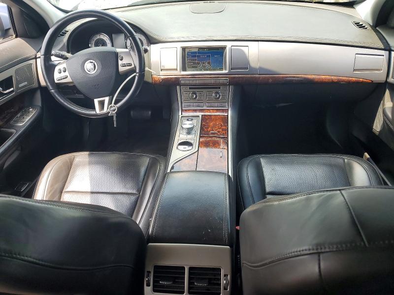 2009 Jaguar Xf VIN SAJWA06B99HR08334 COPART salvage auction — HAIL, OH - CERT OF TITLE-SALVAGE, sold $1,250 on 2026-07-16 (photo 8)