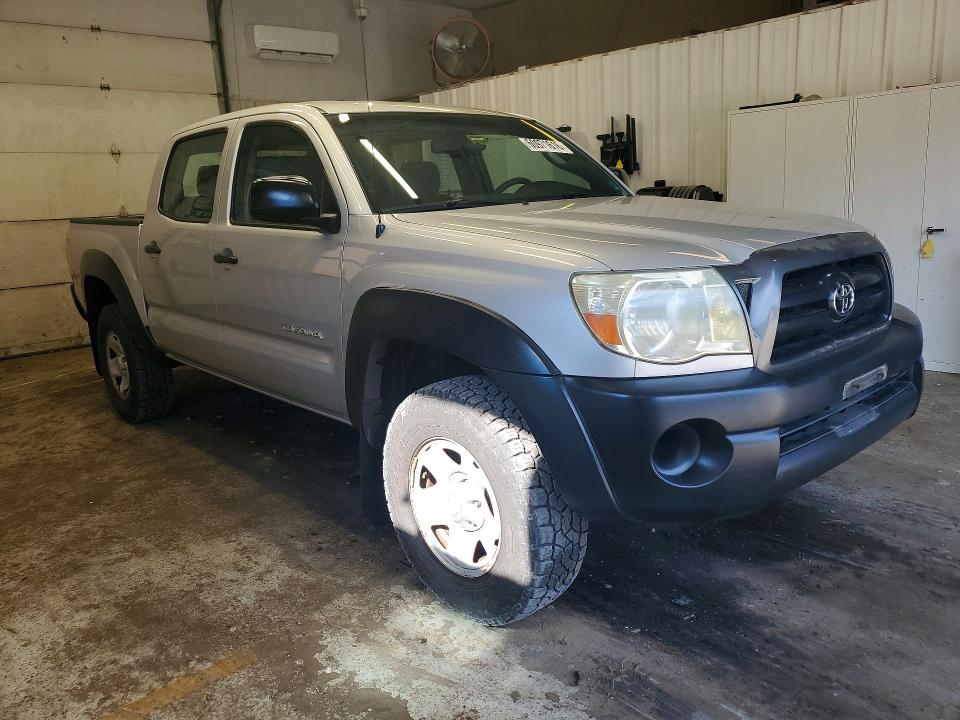 2008 Toyota Tacoma VIN 5TELU42N08Z520261 COPART salvage auction — UNDERCARRIAGE, Me - Certificate Of Title, sold $5,000 on 2026-07-30 (photo 4)