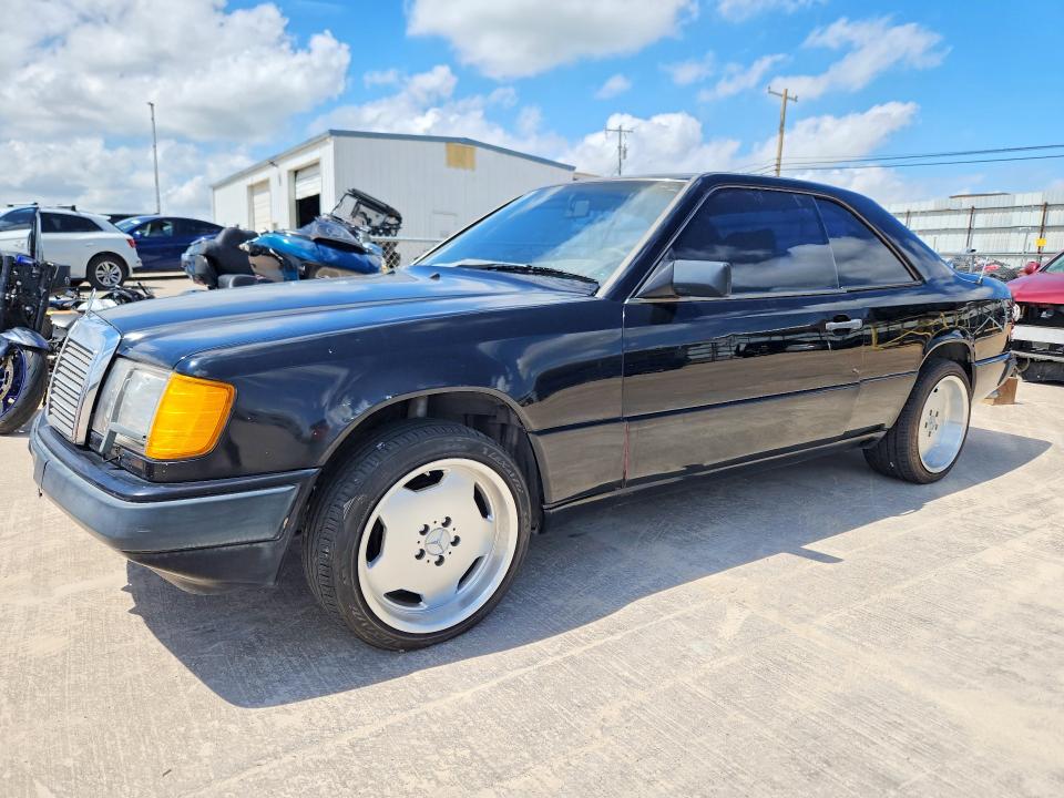 1988 Mercedes-benz 300 VIN WDBEA50D6JA810603 COPART salvage auction — NORMAL WEAR, Tx - Certificate Of Title (P), sold $1,500 on 2026-07-30 (photo 1)