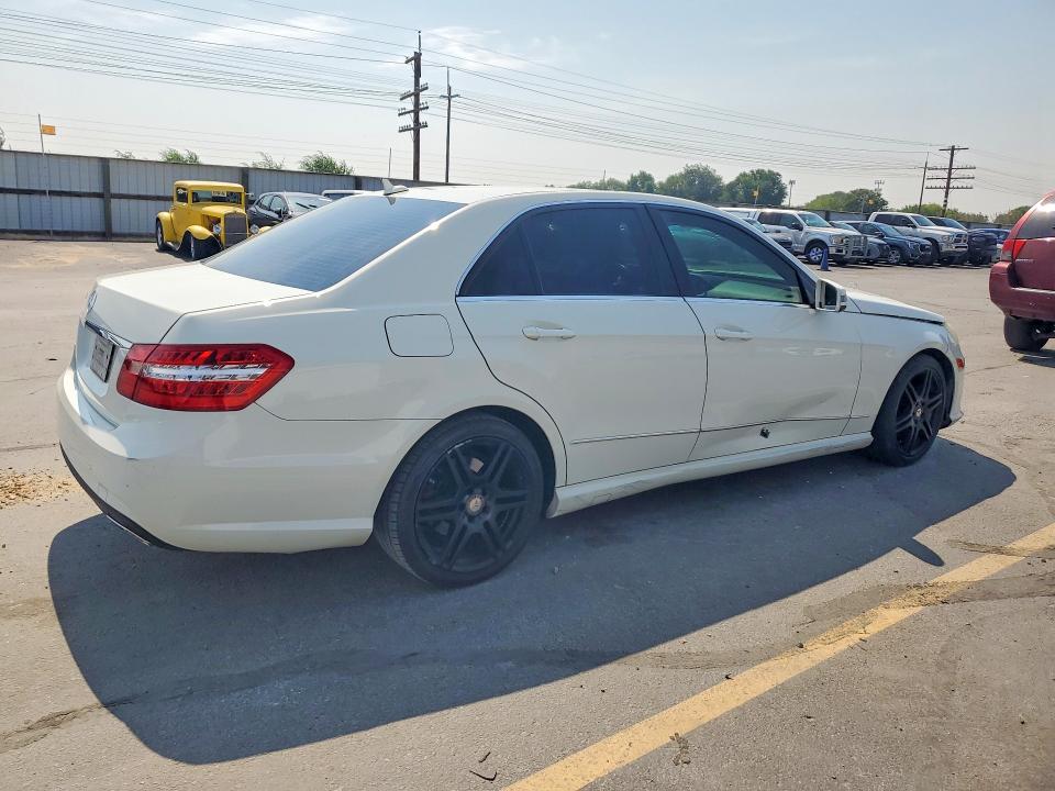 2010 Mercedes-benz E-klasse VIN WDDHF5GB3AA076139 COPART salvage auction — FRONT END, Id - Salvage Certificate Of Title, sold $625 on 2026-08-13 (photo 3)