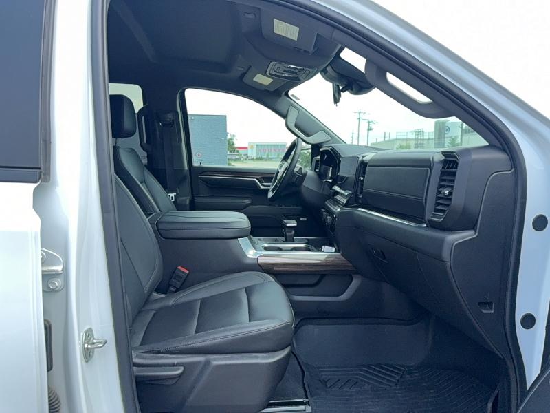 2025 Chevrolet Silverado VIN 3GCUKFE88SG234950 COPART salvage auction — NORMAL WEAR, Salvage Title, sold $30,500 on 2026-07-21 (photo 5)