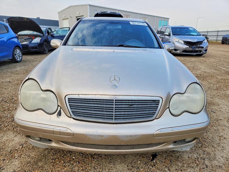 2003 Mercedes-benz C class VIN WDBRF61J63F344240 COPART salvage auction — REAR END, AB - BOS - ACTIVE, sold $425 on 2026-08-20 (photo 5)