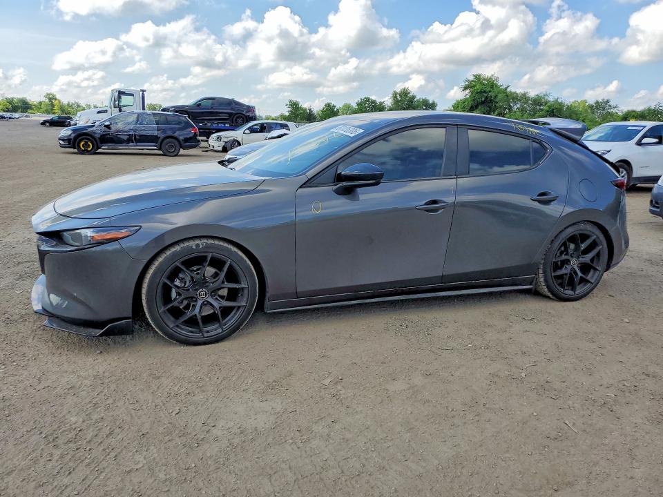 2021 Mazda 3 VIN JM1BPBMYXM1342233 COPART salvage auction — REAR END, On - Permit Salvage, sold $6,300 on 2026-07-23 (photo 1)