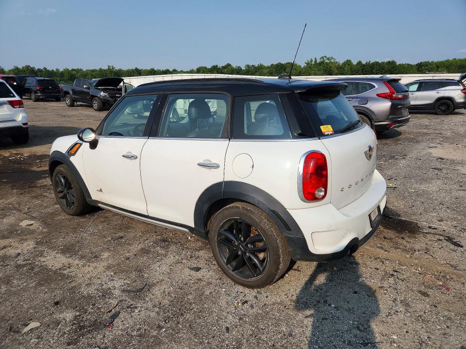 2016 Mini Cooper VIN WMWZC5C51GWU01029 COPART salvage auction — FRONT END, Va - Certificate Of Title, sold $1,350 on 2026-09-09 (photo 2)