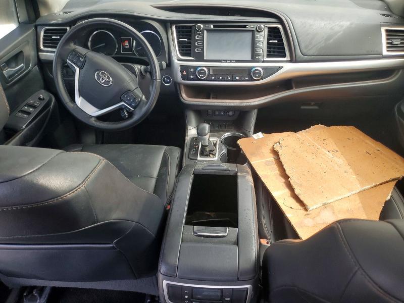 2017 Toyota Highlander VIN 5TDKZRFH8HS187819 COPART salvage auction — BURN, Tn - Salvage Certificate, sold $175 on 2026-07-29 (photo 8)