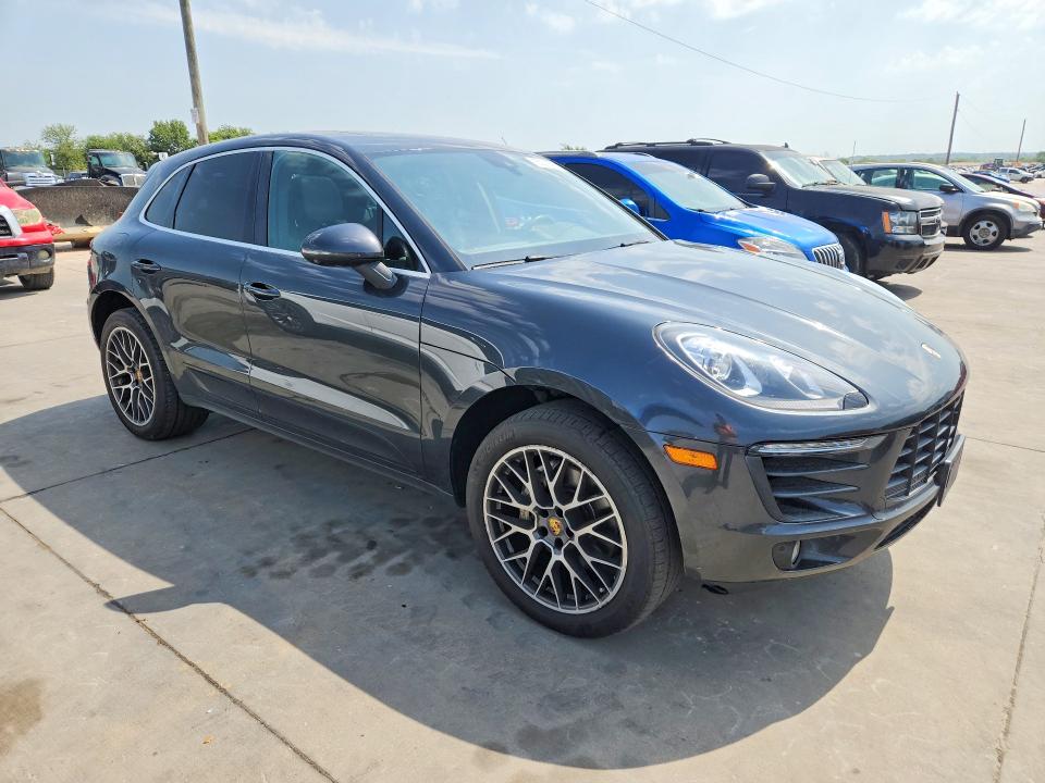 2017 Porsche Macan VIN WP1AB2A51HLB17132 COPART salvage auction — NORMAL WEAR, Mt - Certificate Of Title (P), sold $5,000 on 2026-08-06 (photo 4)