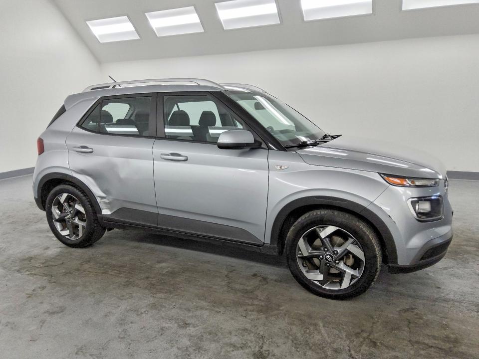 2023 Hyundai Venue VIN KMHRC8A38PU217056 COPART salvage auction — SIDE, CA - CERTIFICATE OF TITLE, sold $6,100 on 2026-07-27 (photo 4)