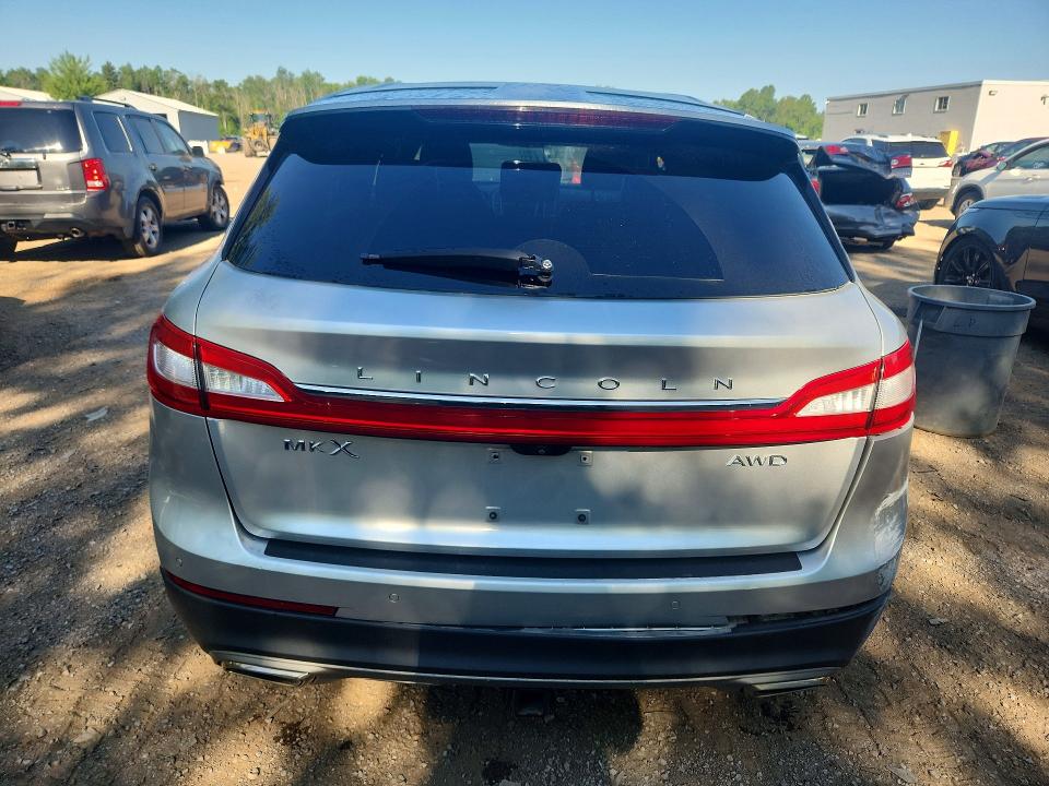 2018 Lincoln Mkx VIN 2LMPJ8LR3JBL49108 COPART salvage auction — FRONT END, ON - PERMIT NO BRAND - UNFIT, sold $5,100 on 2026-07-28 (photo 6)