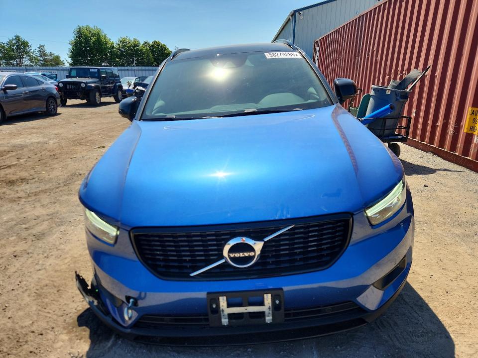 2021 Volvo Xc40 VIN YV4162UM2M2559939 COPART salvage auction — FRONT END, On - Permit Salvage, sold $9,900 on 2026-08-04 (photo 5)