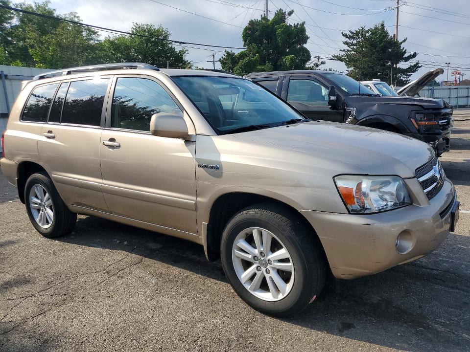 2007 Toyota Highlander hybrid VIN JTEHW21A970040894 COPART salvage auction — NORMAL WEAR, OH - CERTIFICATE OF TITLE, sold $1,200 on 2026-07-17 (photo 4)