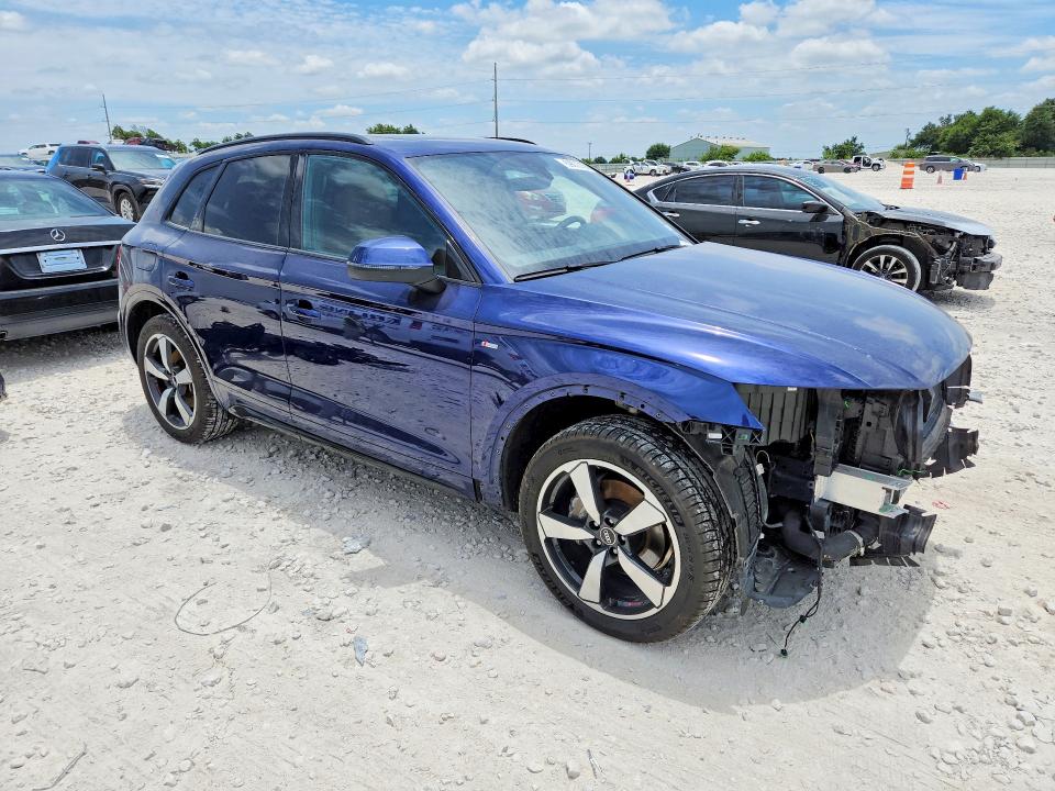 2022 Audi Q5 VIN WA1EAAFY5N2077944 COPART salvage auction — FRONT END, Tx - Salvage Vehicle Title, sold $16,700 on 2026-07-23 (photo 4)