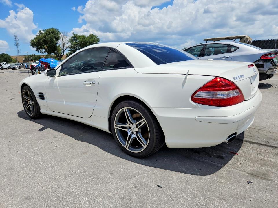 2007 Mercedes-benz Sl-klasse VIN WDBSK71F37F131024 COPART salvage auction — MECHANICAL, Fl - Cert Of Title Slvg Rebuildable, sold $475 on 2026-07-30 (photo 2)