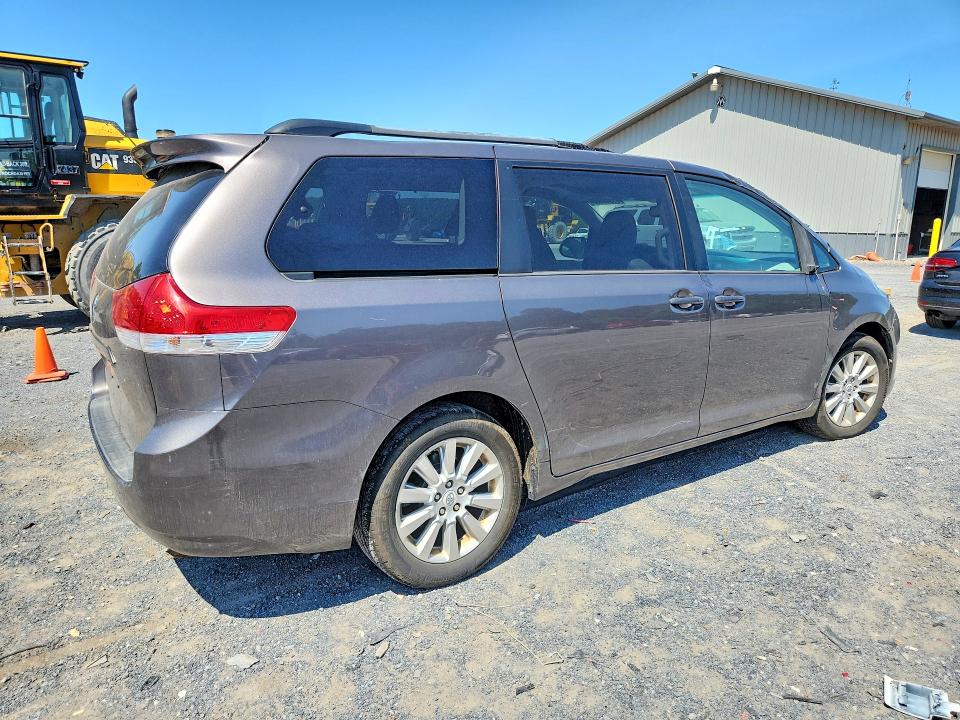 2012 Toyota Sienna VIN 5TDDK3DC3CS038907 COPART salvage auction — HAIL, Pa - Certificate Of Salvage, sold $1,100 on 2026-07-30 (photo 3)