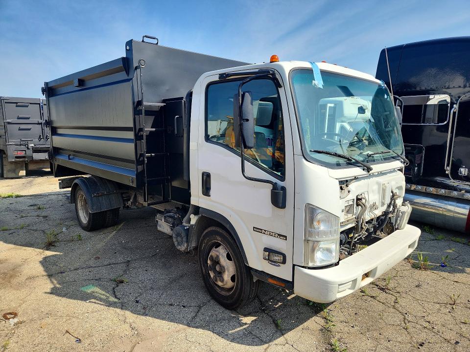 2017 Isuzu Npr hd VIN 54DC4W1B5HS802463 COPART salvage auction — FRONT END, Mi - Dealer Only Clean Title (P), sold $70 on 2026-07-29 (photo 4)