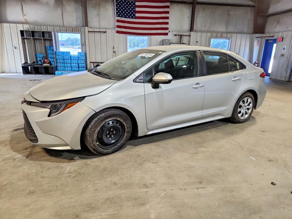 2025 Toyota Corolla VIN 5YFB4MDEXSP335446 — COPART salvage auction photo