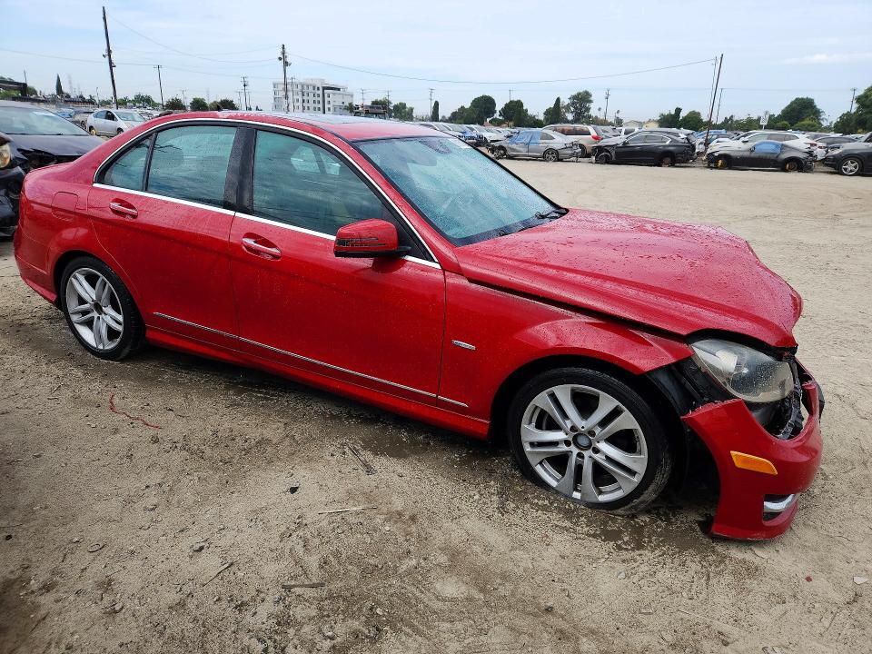 2012 Mercedes-benz VIN WDDGF4HB1CA606521 COPART salvage auction — FRONT END, Ca - Dis/Dlr/Exp Only Clean Title, sold $800 on 2026-07-28 (photo 4)