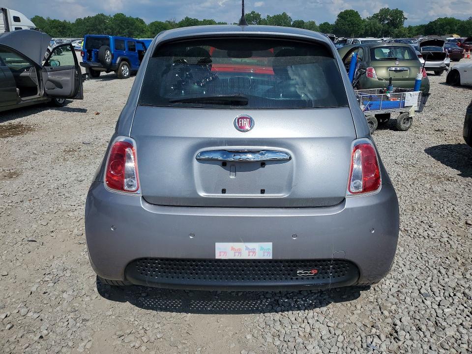 2017 Fiat 500 VIN 3C3CFFGE4HT565600 COPART salvage auction — MINOR DENT/SCRATCHES, OH - CERTIFICATE OF TITLE, sold $1,550 on 2026-07-17 (photo 6)