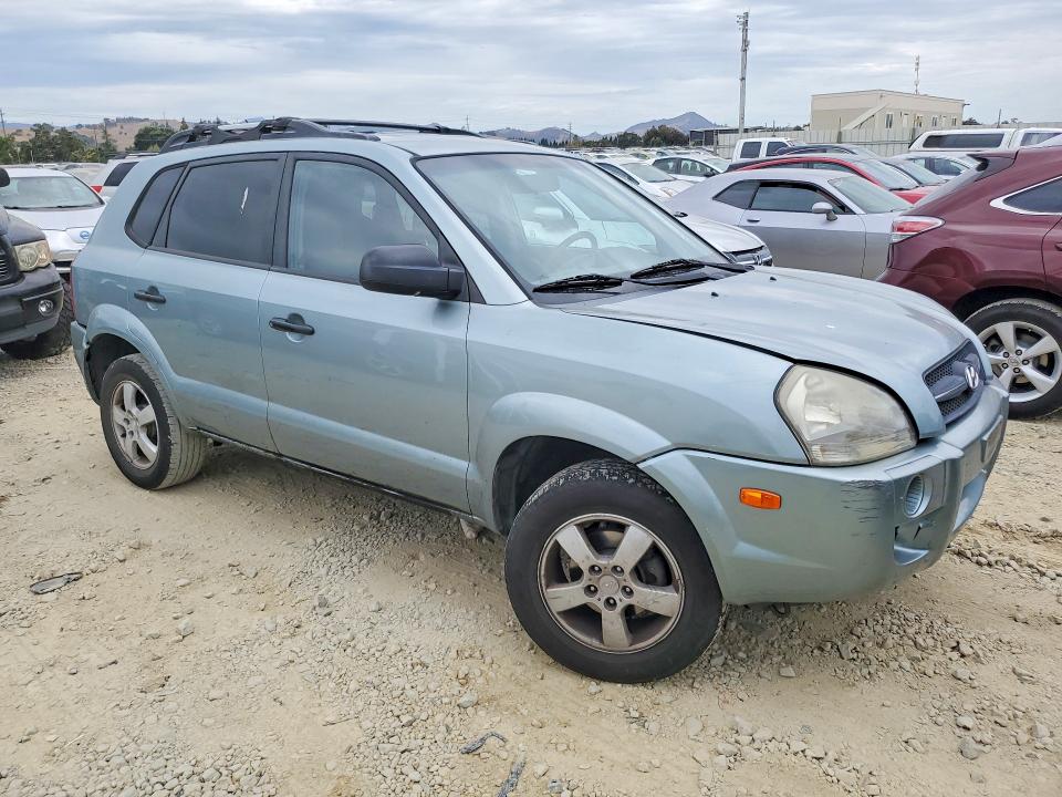 2006 Hyundai Tucson VIN KM8JM12B56U480210 COPART salvage auction — REAR END, CA - SALVAGE CERTIFICATE, sold $800 on 2026-07-16 (photo 4)
