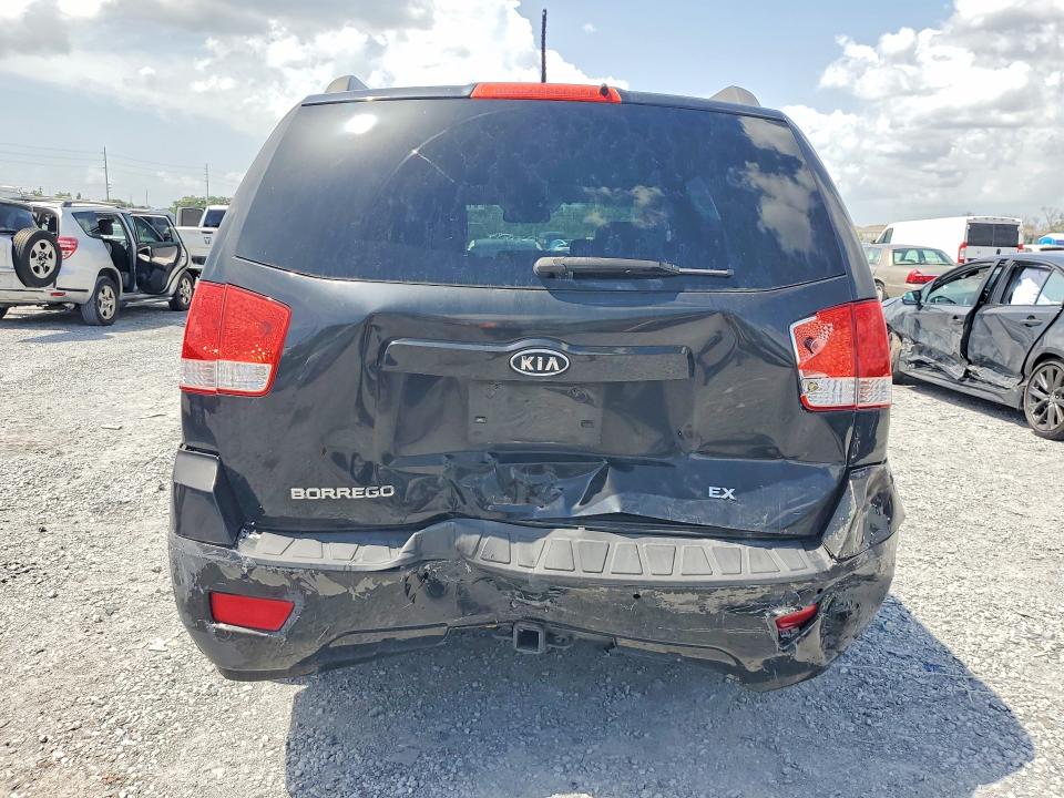 2009 Kia Borrego VIN KNDJJ741295033515 COPART salvage auction — REAR END, Fl - Cert Of Title Slvg Rebuildable, sold $10 on 2026-07-28 (photo 6)