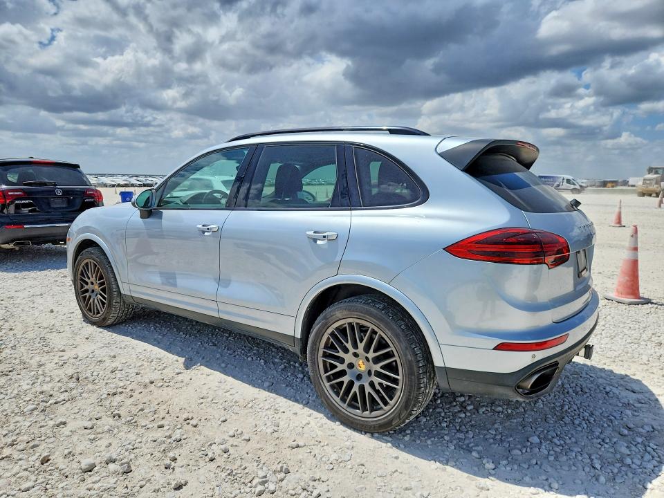 2018 Porsche Cayenne VIN WP1AA2A25JKA01520 COPART salvage auction — UNDERCARRIAGE, TX - SALVAGE VEHICLE TITLE (P), sold $9,300 on 2026-07-16 (photo 2)