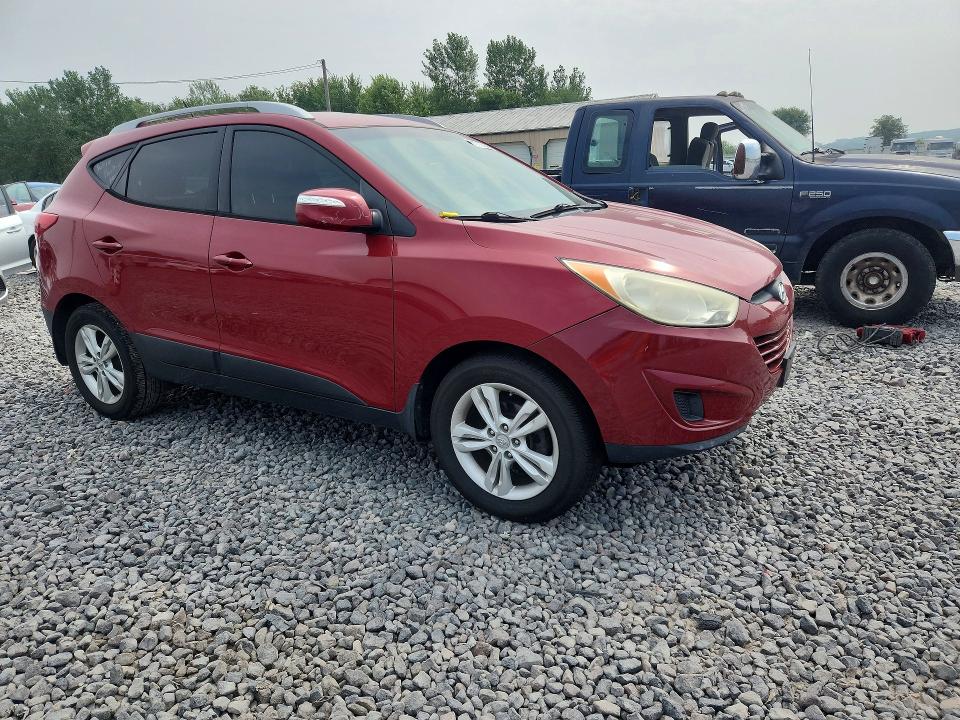 2012 Hyundai Tucson VIN KM8JU3AC8CU524928 COPART salvage auction — REAR END, IL - CERTIFICATE OF TITLE, sold $175 on 2026-07-27 (photo 4)