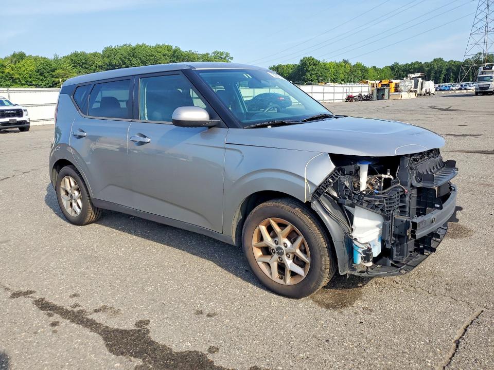 2023 Kia Soul VIN KNDJ23AU0P7876053 COPART salvage auction — FRONT END, Ct - Clean Title, sold $4,000 on 2026-07-22 (photo 4)