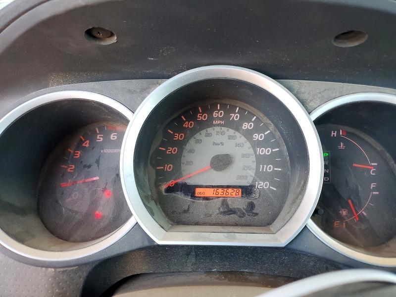 2005 Toyota Tacoma VIN 5TENX22N05Z058414 COPART salvage auction — MINOR DENT/SCRATCHES, Az - Certificate Of Title, sold $3,600 on 2026-08-04 (photo 9)