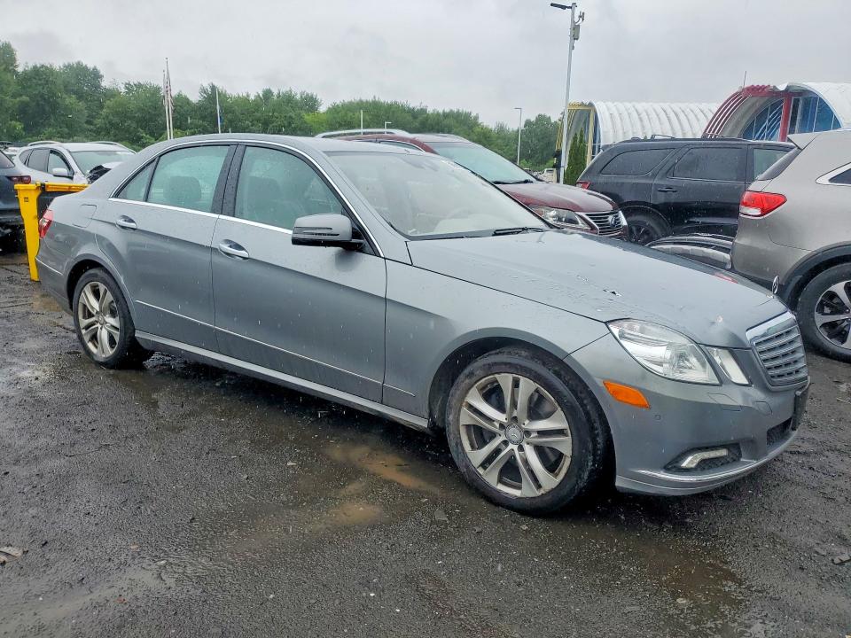 2010 Mercedes-benz E-class VIN WDDHF8HB5AA189087 COPART salvage auction — FRONT END, CT - CERT OF TITLE-SALVAGE, sold $475 on 2026-07-09 (photo 4)