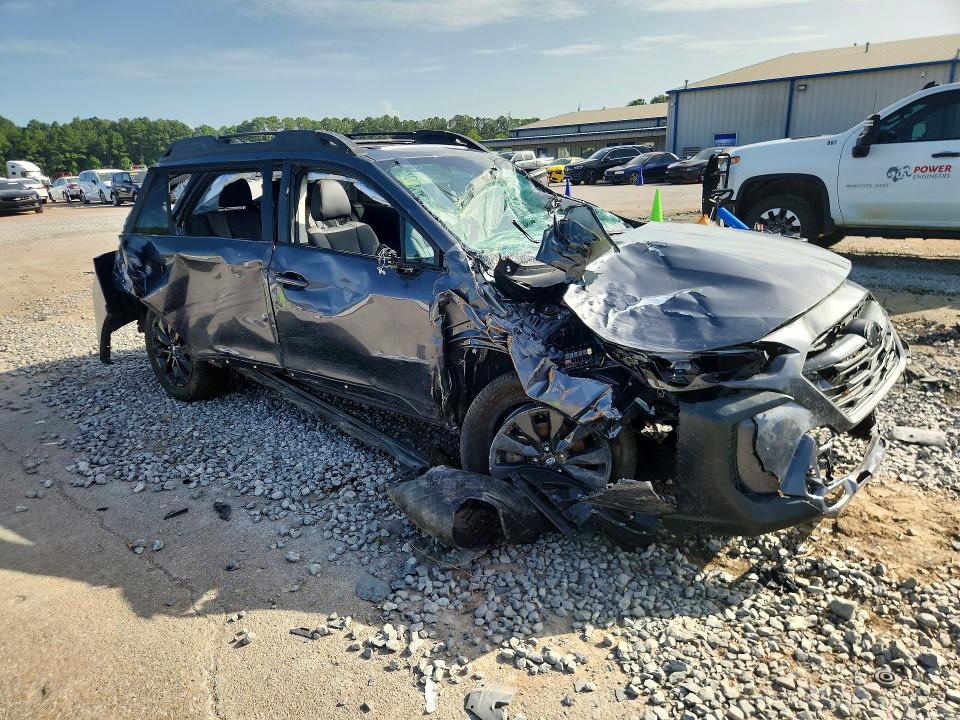 2025 Subaru Outback VIN 4S4BTALC2S3180736 COPART salvage auction — ALL OVER, FL - CERTIFICATE OF DESTRUCTION, sold $10 on 2026-08-03 (photo 4)