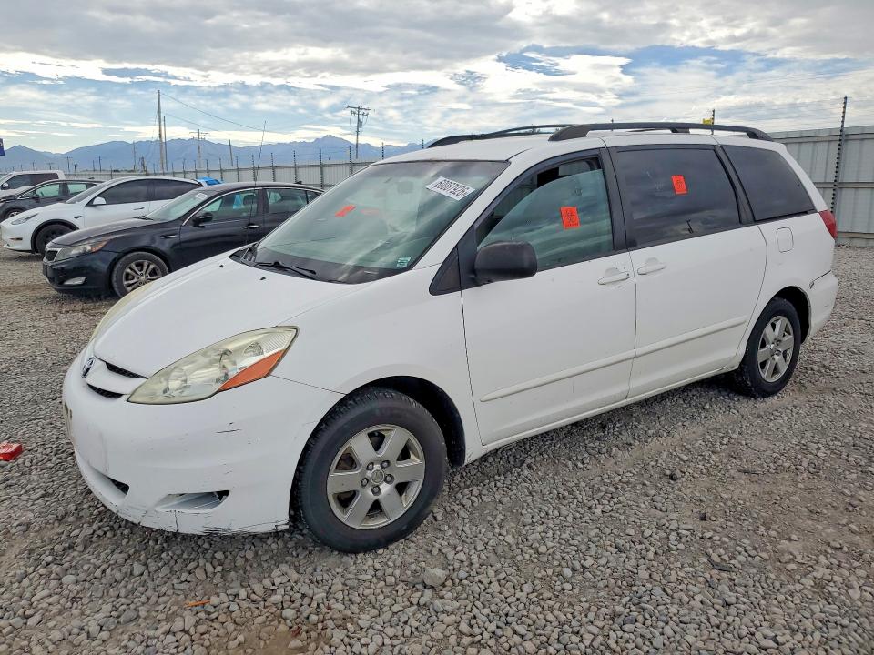 2006 Toyota Sienna VIN 5TDZA23C86S547321 COPART salvage auction — MINOR DENT/SCRATCHES, Ut - Certificate Of Title, sold $350 on 2026-07-31 (photo 1)