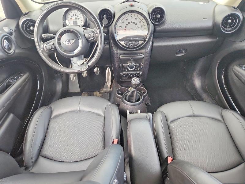2013 Mini Cooper VIN WMWZC5C53DWM16241 COPART salvage auction — MECHANICAL, Va - Certificate Of Title, sold $275 on 2026-08-03 (photo 8)