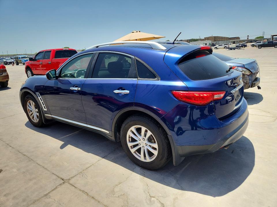 2013 Infiniti Fx VIN JN8CS1MW1DM173668 COPART salvage auction — NORMAL WEAR, Tx - Cert Of Title-Rebuilt Salvage, sold $250 on 2026-07-27 (photo 2)