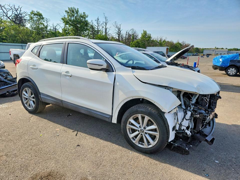 2019 Nissan Rogue VIN JN1BJ1CPXKW526028 COPART salvage auction — FRONT END, NY - MV-907A SALVAGE CERTIFICATE, sold $3,100 on 2026-07-20 (photo 4)