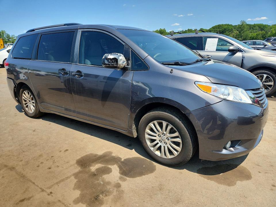 2014 Toyota Sienna VIN 5TDYK3DC7ES450607 COPART salvage auction — REAR END, CT - CERTIFICATE OF TITLE, sold $1,600 on 2026-07-31 (photo 4)