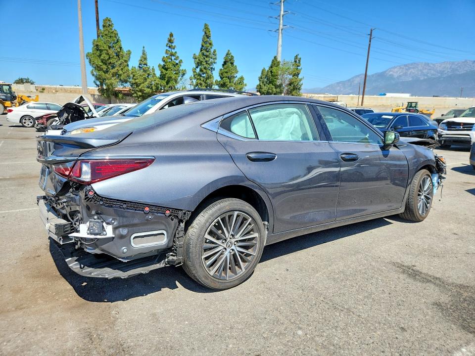 2025 Lexus Es 300h VIN 58ADA1C19SU056415 COPART salvage auction — ALL OVER, Ca - Acq Bos - Post Sale - Salvage, sold $9,000 on 2026-07-28 (photo 3)