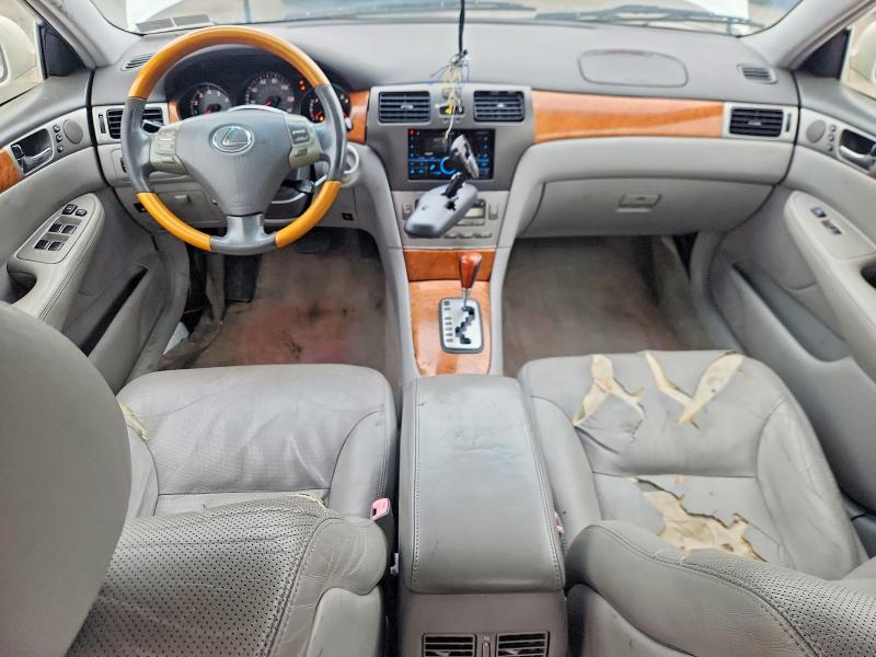 2005 Lexus Es 330 VIN JTHBA30GX55120109 COPART salvage auction — MECHANICAL, Pa - Cert Of Title, sold $400 on 2026-07-31 (photo 8)