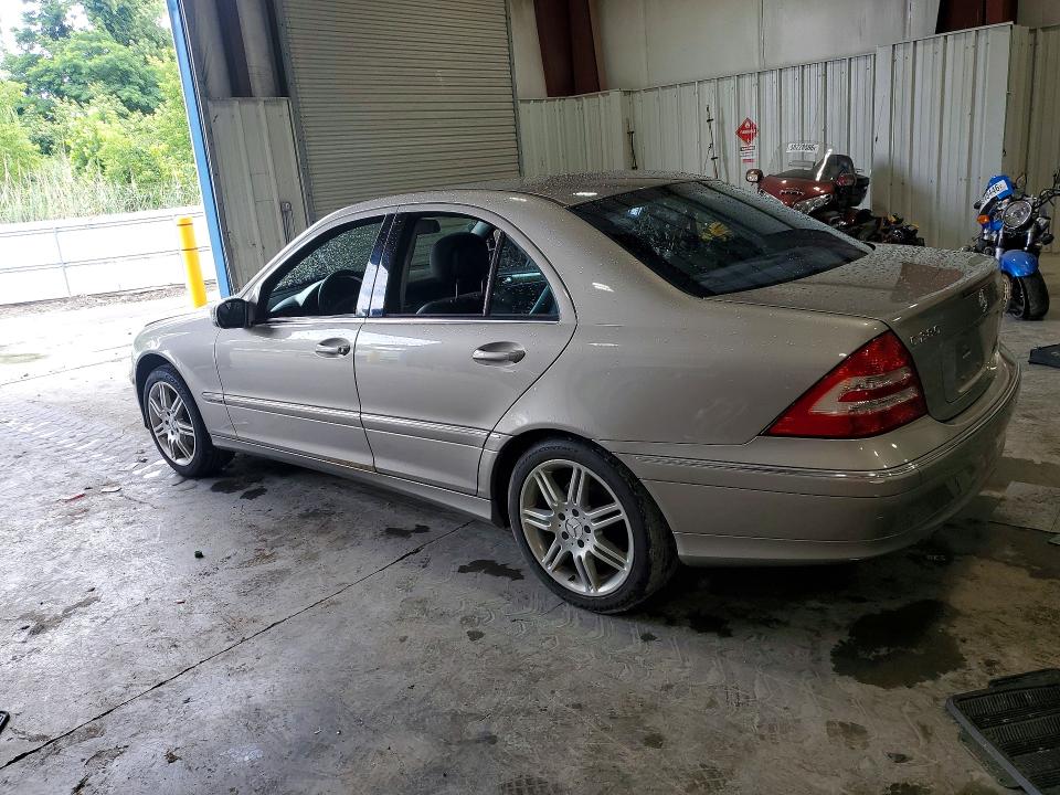 2007 Mercedes-benz C class VIN WDBRF54H47F925096 COPART salvage auction — NORMAL WEAR, NY - CERTIFICATE OF TITLE, sold $450 on 2026-07-15 (photo 2)