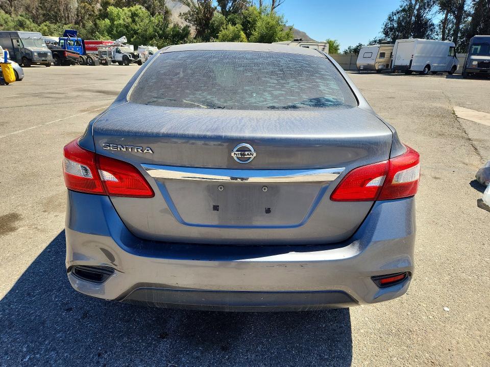2017 Nissan Sentra VIN 3N1AB7AP0HY299139 COPART salvage auction — MINOR DENT/SCRATCHES, Ca - Dis/Dlr/Exp Only Clean Title, sold $550 on 2026-07-31 (photo 6)