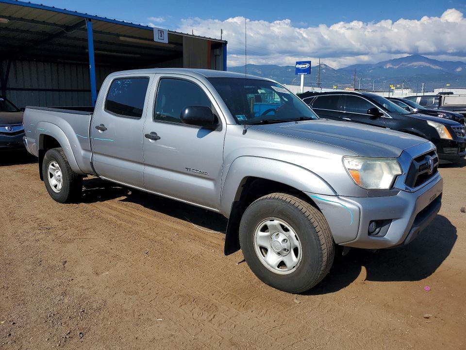 2015 Toyota Tacoma VIN 3TMMU4FN1FM081564 COPART salvage auction — VANDALISM, Co - Certificate Of Title, sold $12,000 on 2026-08-03 (photo 4)