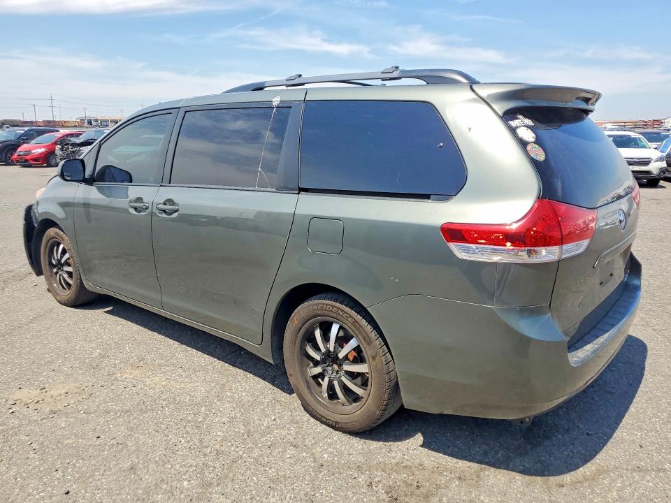 2014 Toyota Sienna VIN 5TDDK3DC8ES084347 COPART salvage auction — FRONT END, Wa - Bill Of Sale, sold $5,800 on 2026-07-31 (photo 2)
