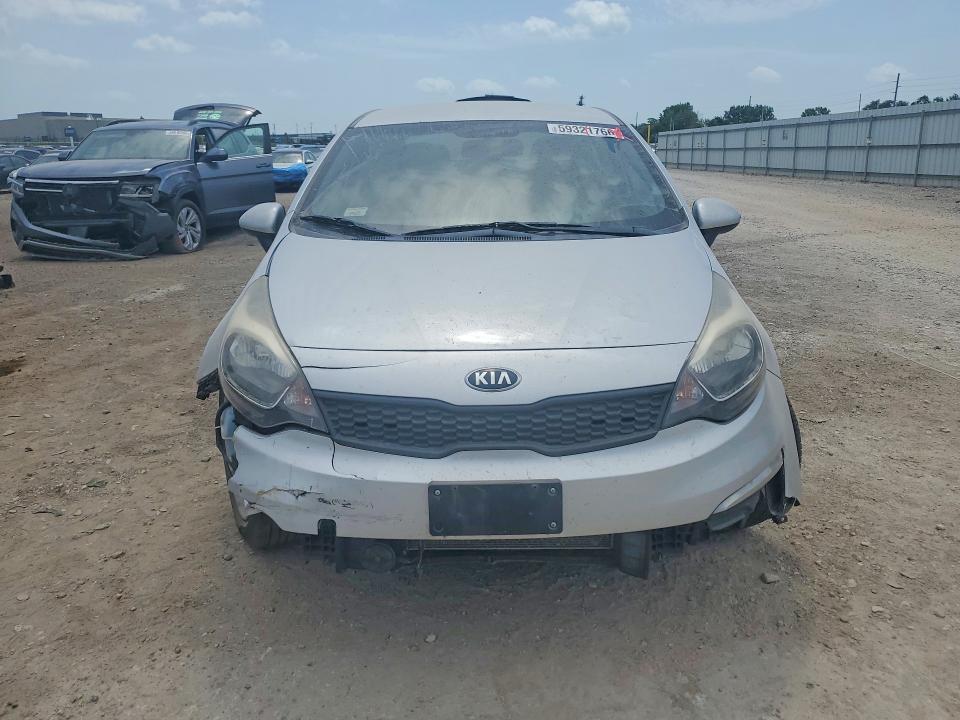 2017 Kia Rio VIN KNADM4A35H6108206 COPART salvage auction — VANDALISM, Ia - Certificate Of Title, sold $1,257 on 2026-07-10 (photo 5)