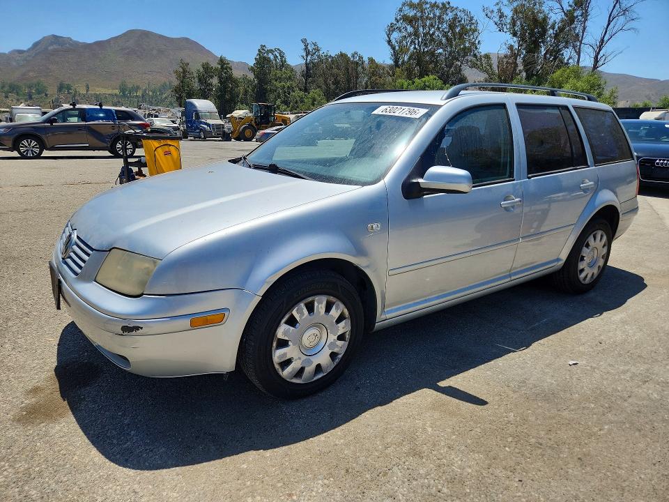 2004 Volkswagen Jetta VIN WVWRL61J64W113625 COPART salvage auction — MINOR DENT/SCRATCHES, CA - DIS/DLR/EXP ONLY CLEAN TITLE, sold $400 on 2026-08-04 (photo 1)